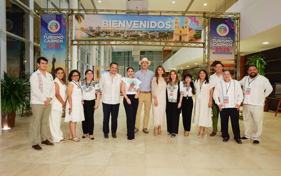 Alonso Vera Cantú comparte estrategias de comunicación digital en el Primer Congreso de Turismo Carmen